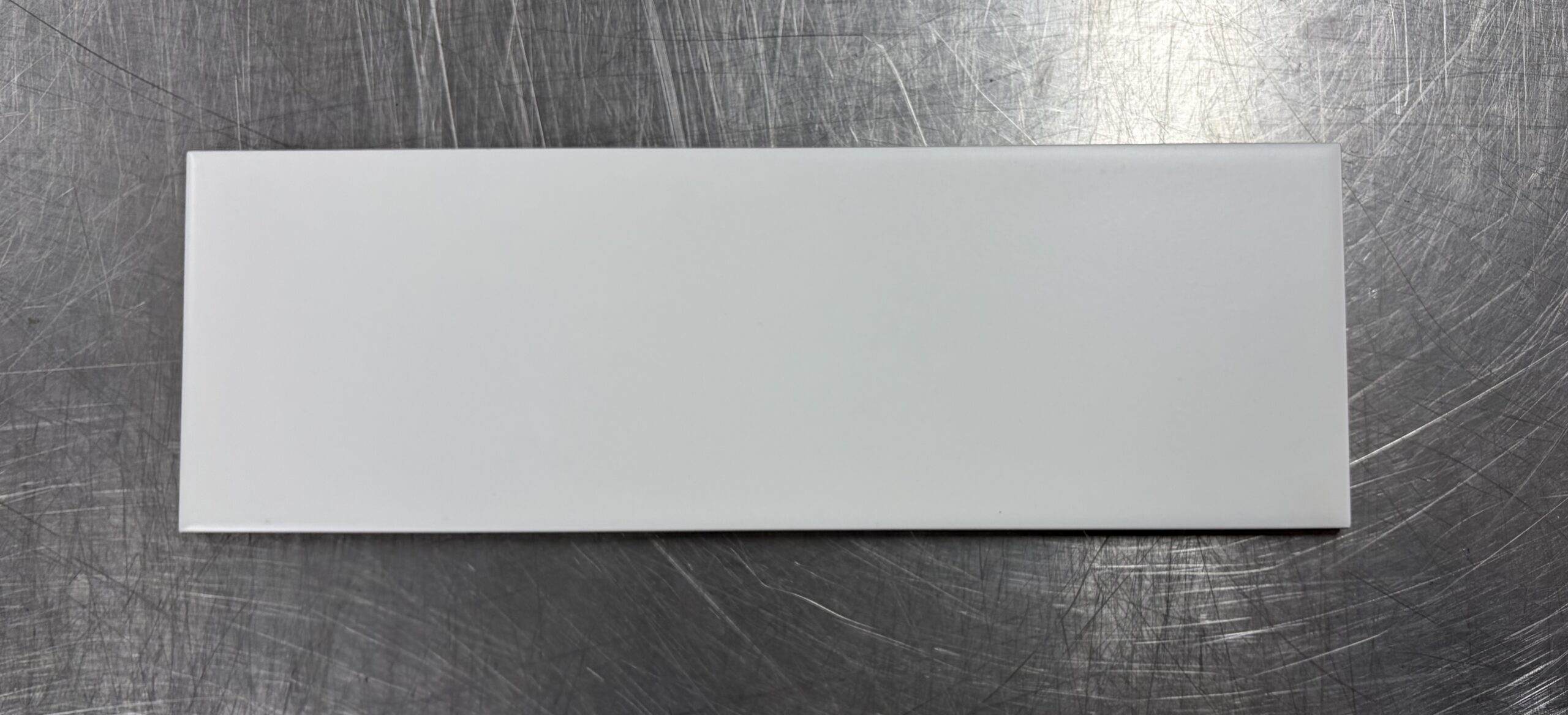 Ming Bon Matt White 10x30cm