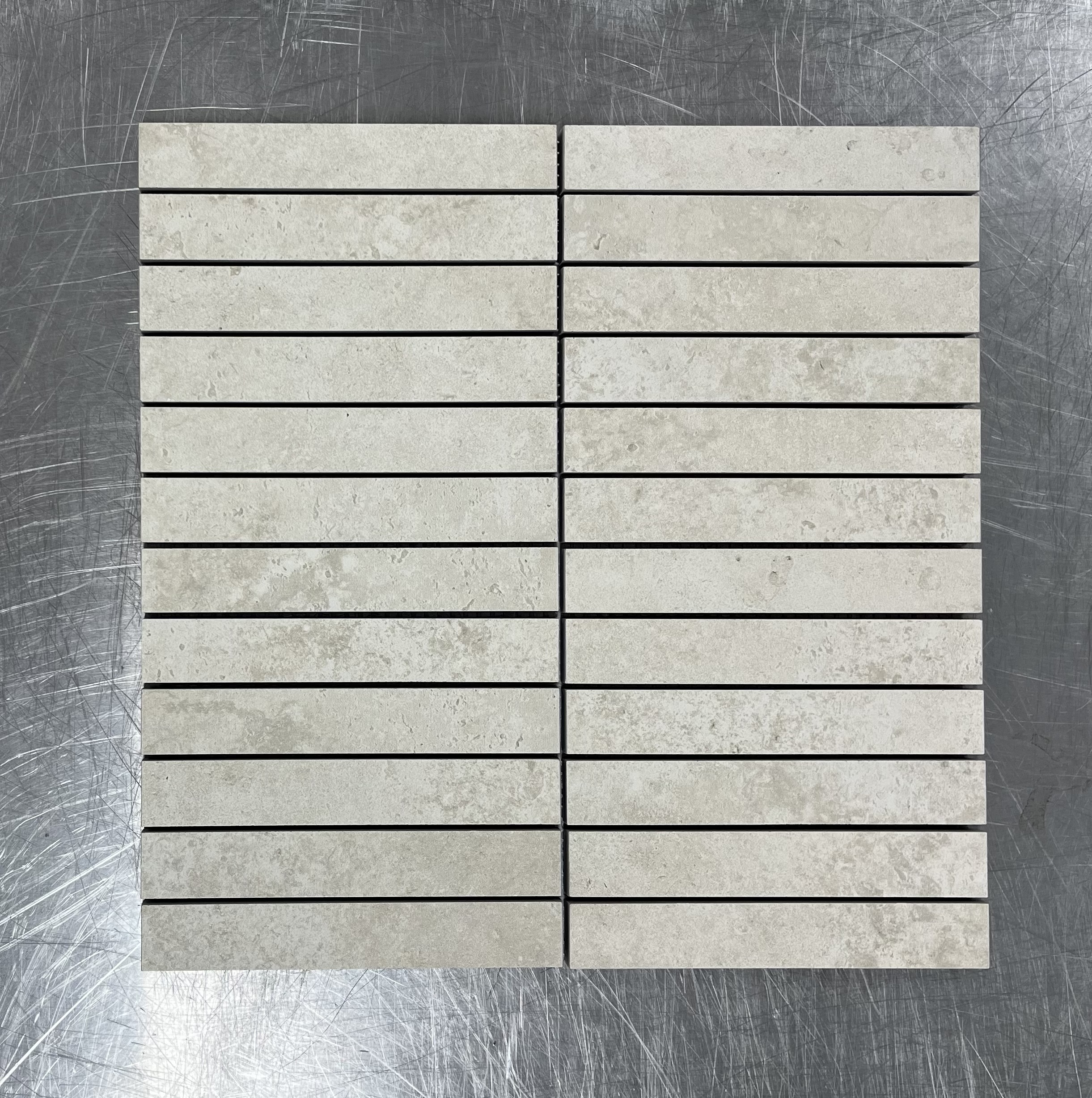Bellavista Crystal Trav Crosscut Bianco Kit Kat 30x30cm