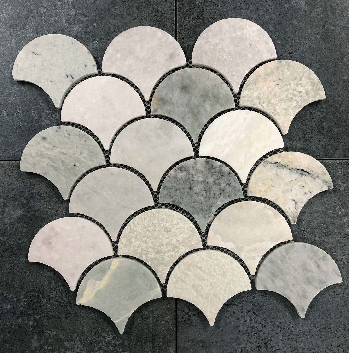 Starstile Ming Green Honed Fishscale Mosaic 24.4×26.3cm